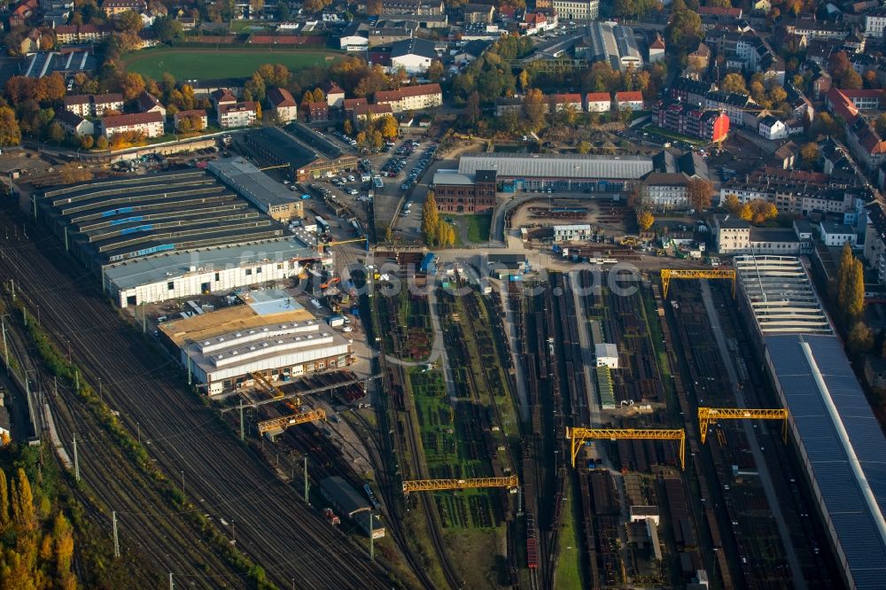 Witten von oben - Wartungsarbeiten am Weichenwerk und an Gleisanlagen am Hauptbahnhof von Witten im Bundesland Nordrhein-Westfalen