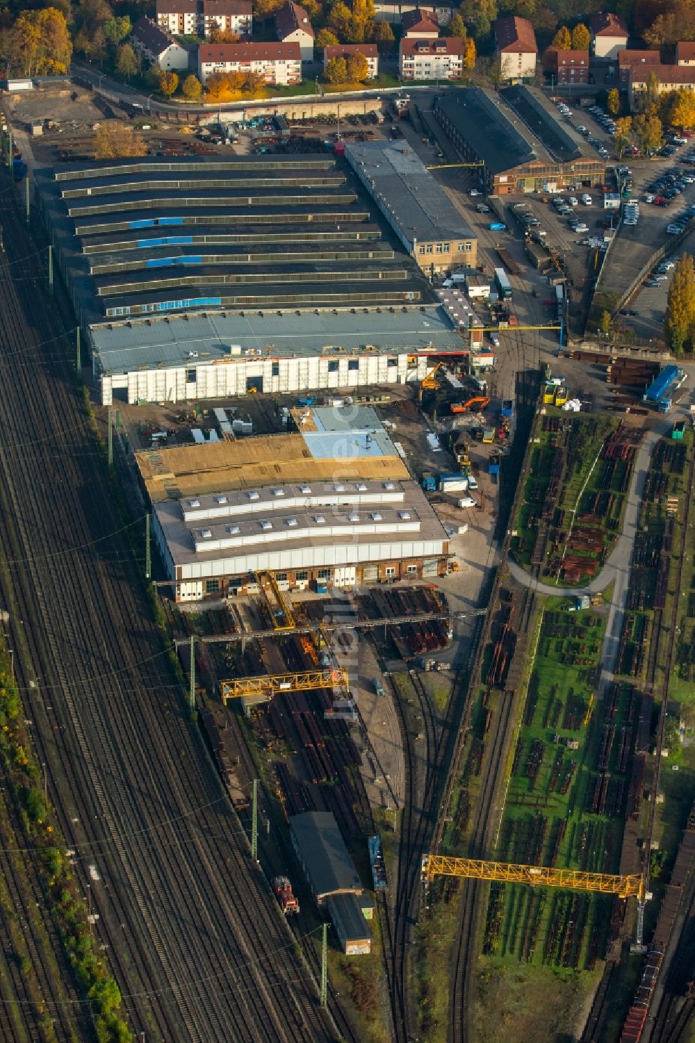 Luftbild Witten - Wartungsarbeiten am Weichenwerk und an Gleisanlagen am Hauptbahnhof von Witten im Bundesland Nordrhein-Westfalen