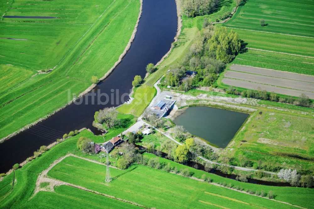 Luftaufnahme Himmelpforten - Wasser- Pumpwerk - Schöpfwerk Burgbeckkanal Schöpfwerk in Himmelpforten im Bundesland Niedersachsen, Deutschland