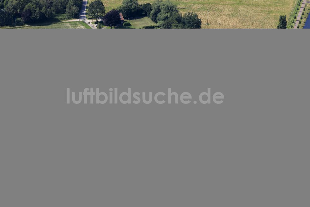 Luftbild Raesfeld - Wassergraben mit Wasserschloß Schloss Raesfeld in Raesfeld im Bundesland Nordrhein-Westfalen, Deutschland