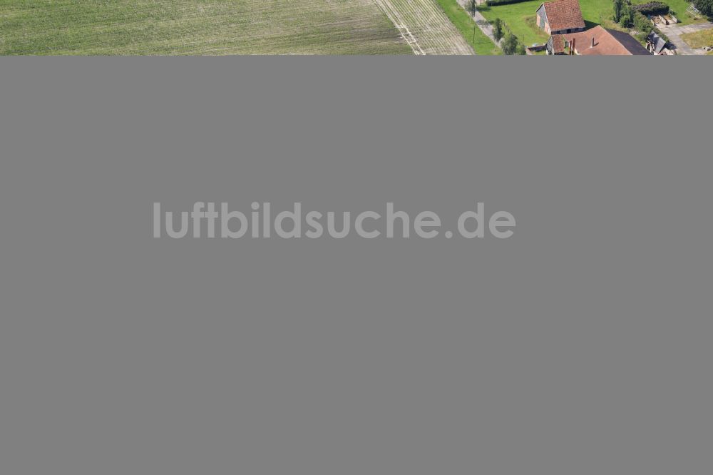 Luftaufnahme Raesfeld - Wassergraben mit Wasserschloß Schloss Raesfeld in Raesfeld im Bundesland Nordrhein-Westfalen, Deutschland