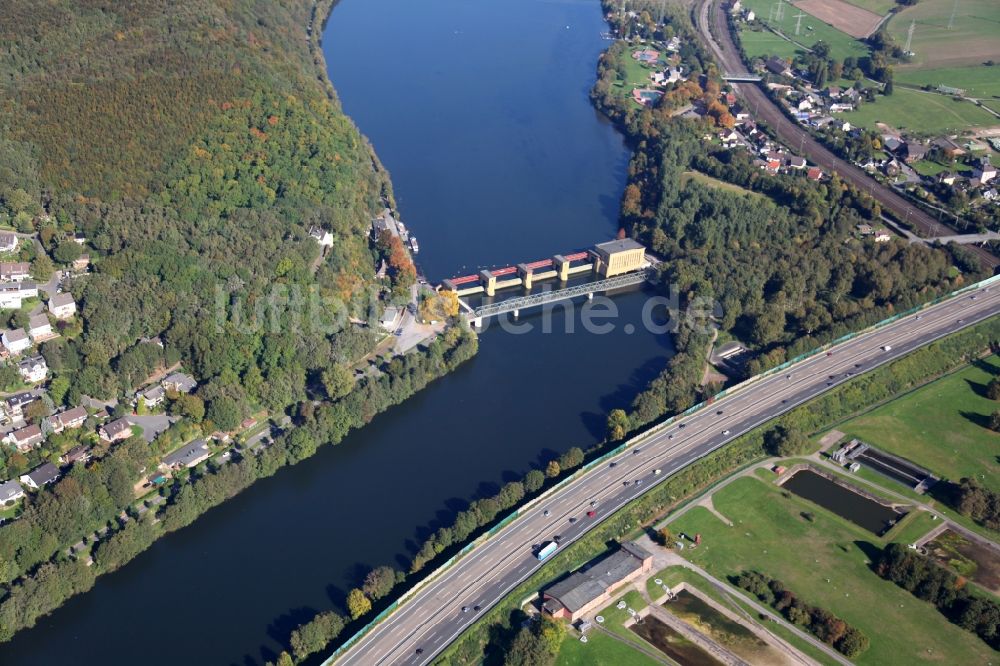 Hagen von oben - Wasserkraftwerk am Ende des Hengsteysees in Hagen im Bundesland Nordrhein-Westfalen