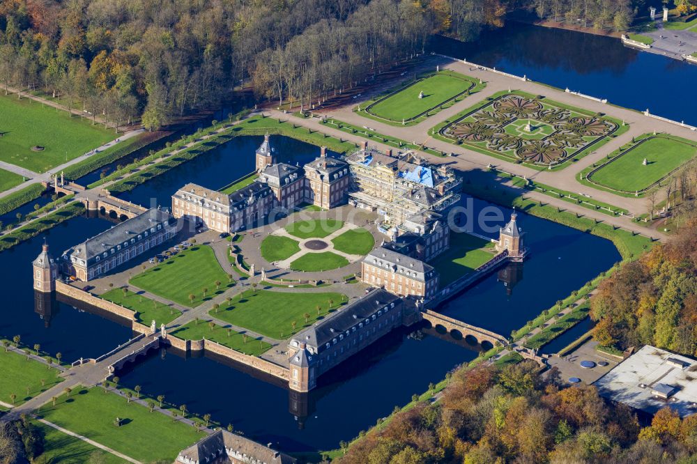 Nordkirchen aus der Vogelperspektive: Wasserschloss Schloss Schloss Nordkirchen in Nordkirchen im Bundesland Nordrhein-Westfalen, Deutschland