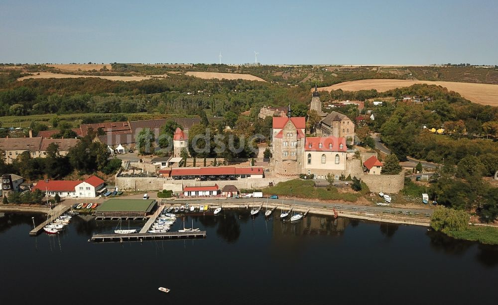 Seegebiet Mansfelder Land aus der Vogelperspektive: Wasserschloß Schloss am Vietzbach in Seeburg im Bundesland Sachsen-Anhalt, Deutschland