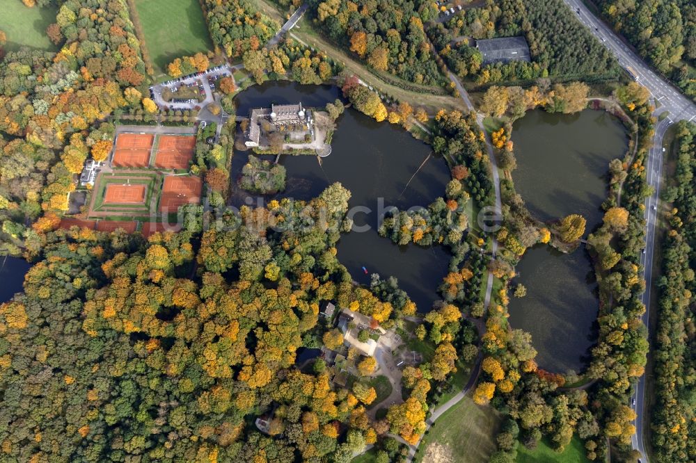 Gladbeck von oben - Wasserschloß Schloss Wittringen in Gladbeck im Bundesland Nordrhein-Westfalen NRW