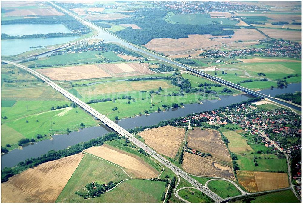 Luftbild Hohenwarthe - Wasserstrassenkreuz