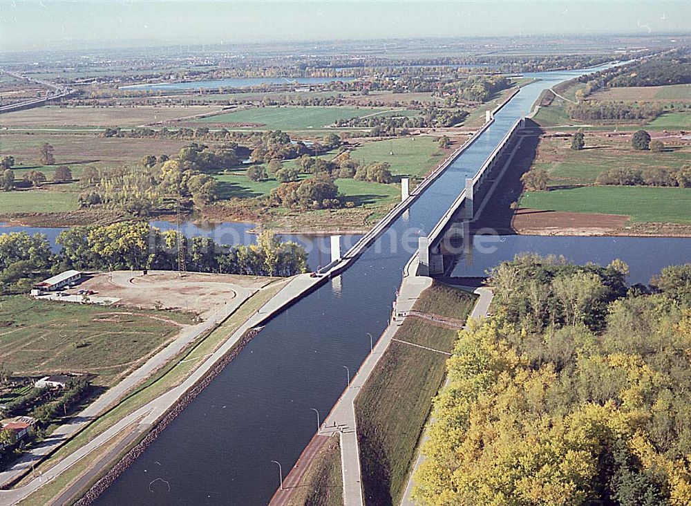 Magdeburg von oben - Wasserstraßenkreuz Magdeburg