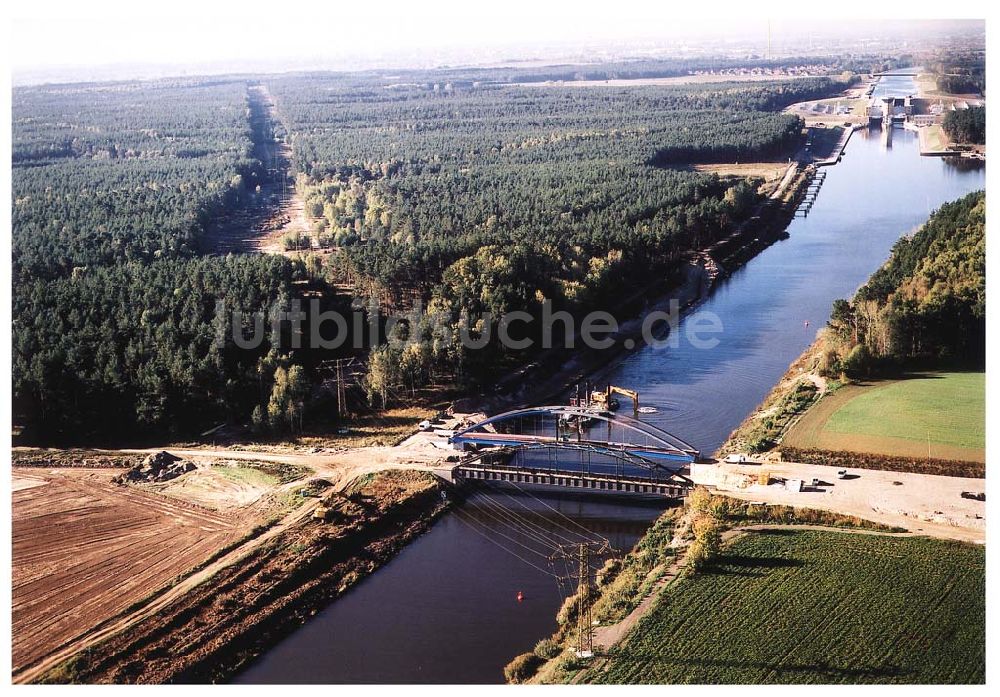 Niegripp / Sachsen-Anhalt aus der Vogelperspektive: Wasserstraßenkreuz Magdeburg Blick auf den Elbe-Havel-Kanal auf der Höhe von Niegripp Das Wasserstraßen-Neubauamt Magdeburg Kleiner Werder 5c D-39114 Magdeburg Tel