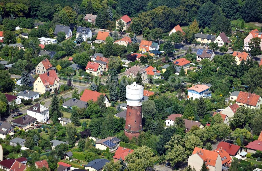 Berlin aus der Vogelperspektive: Wasserturm Altglienicke in Grünau in Berlin