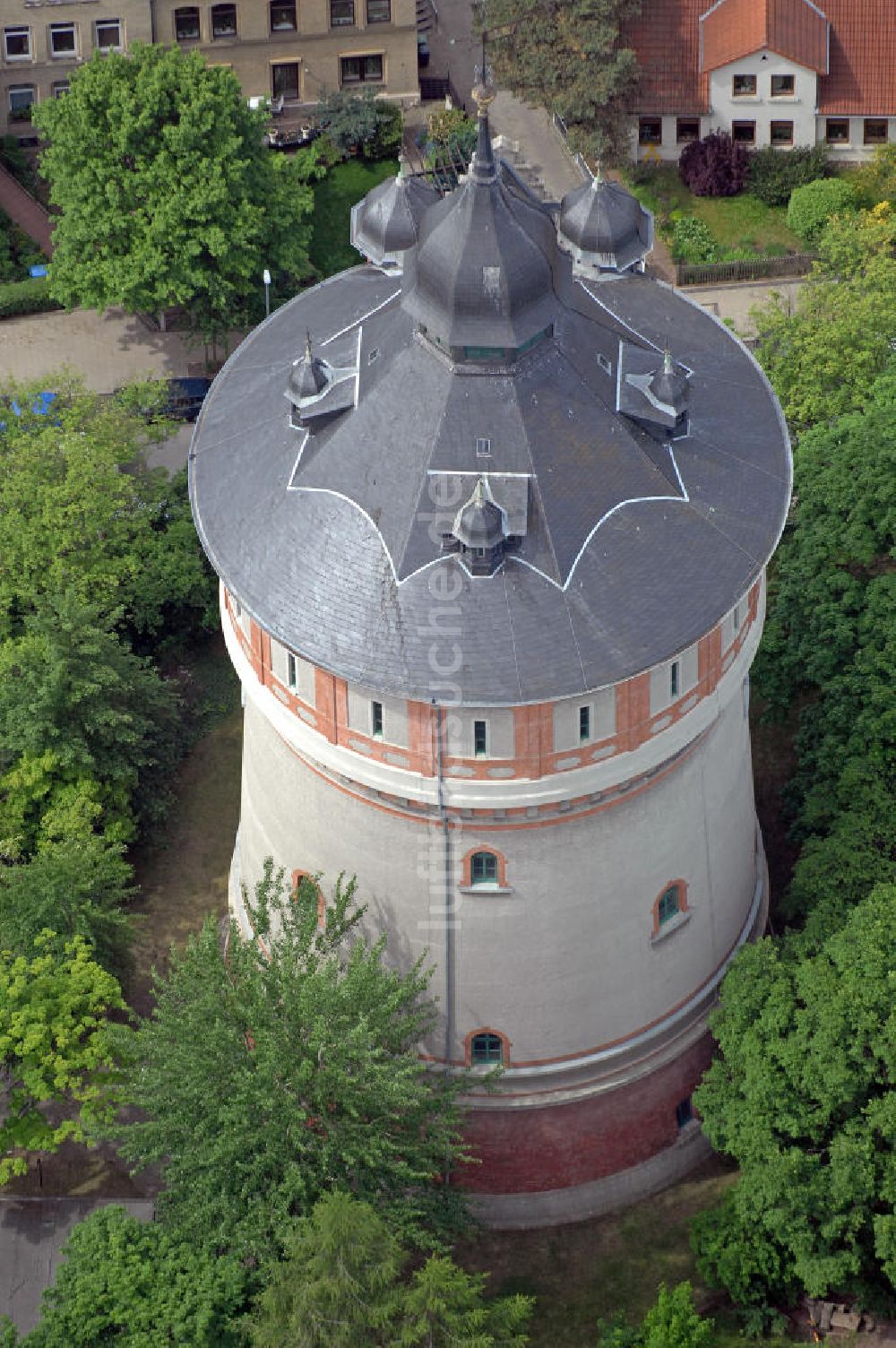 Braunschweig von oben - Wasserturm auf dem Giersberg