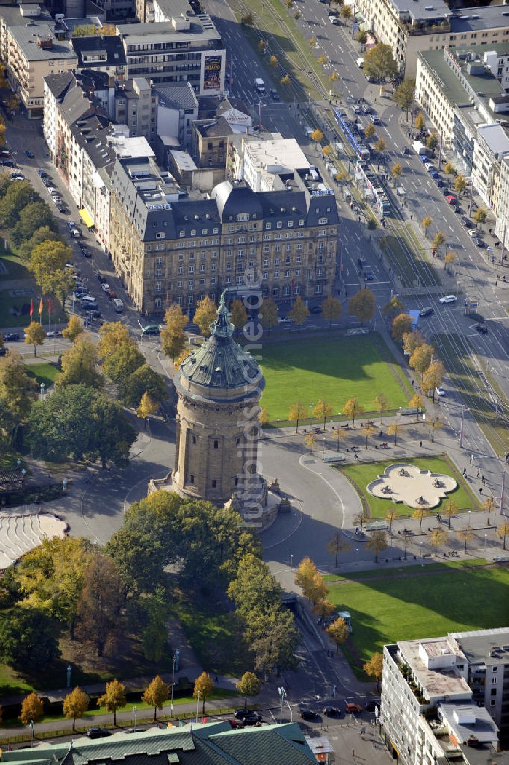 Mannheim von oben - Wasserturm Mannheim