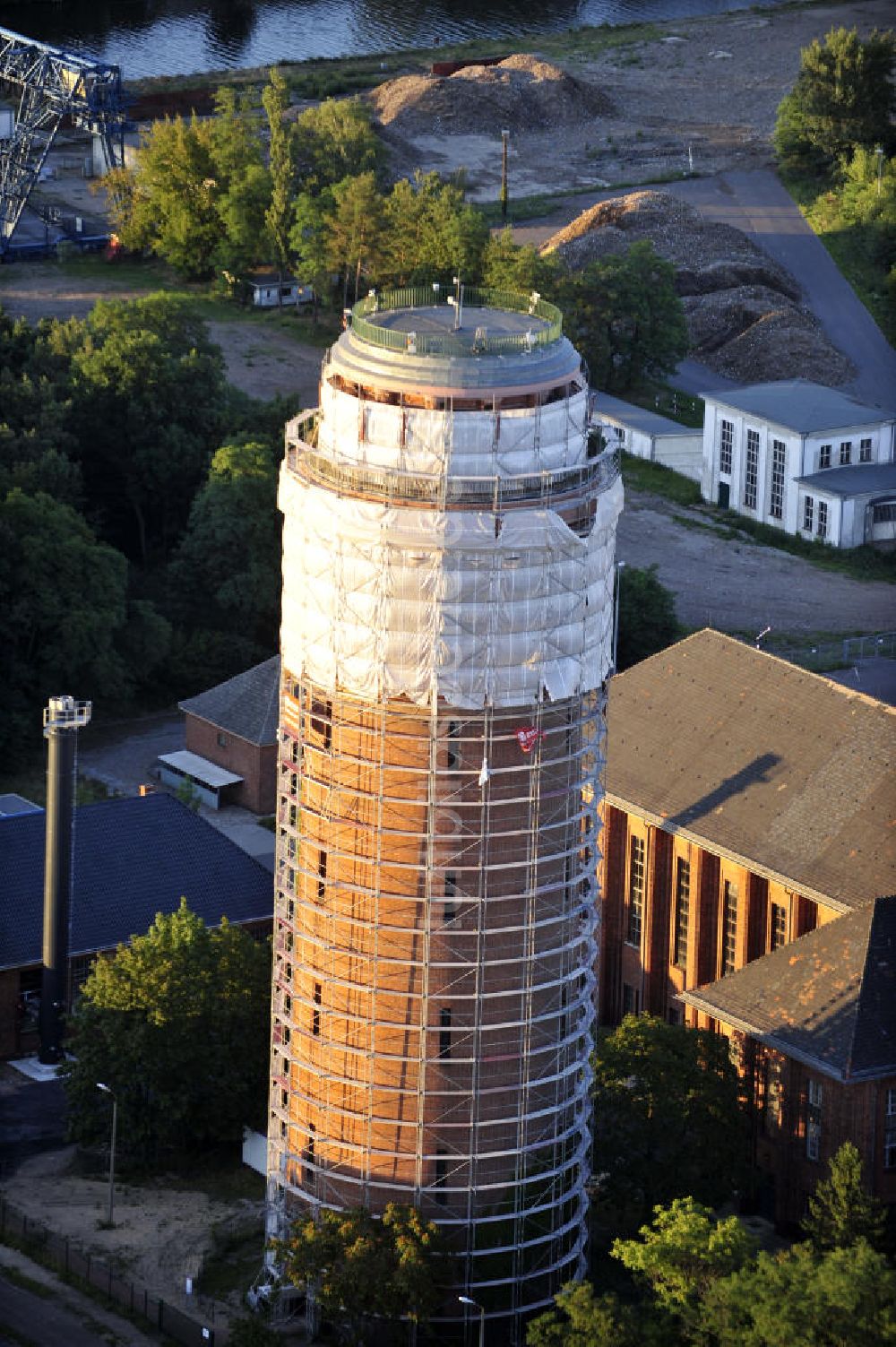 Luftaufnahme Brandenburg an der Havel / Ortsteil Kirchmöser - Wasserturm im Ortsteil Kirchmöser der Stadt Brandenburg an der Havel, Brandenburg