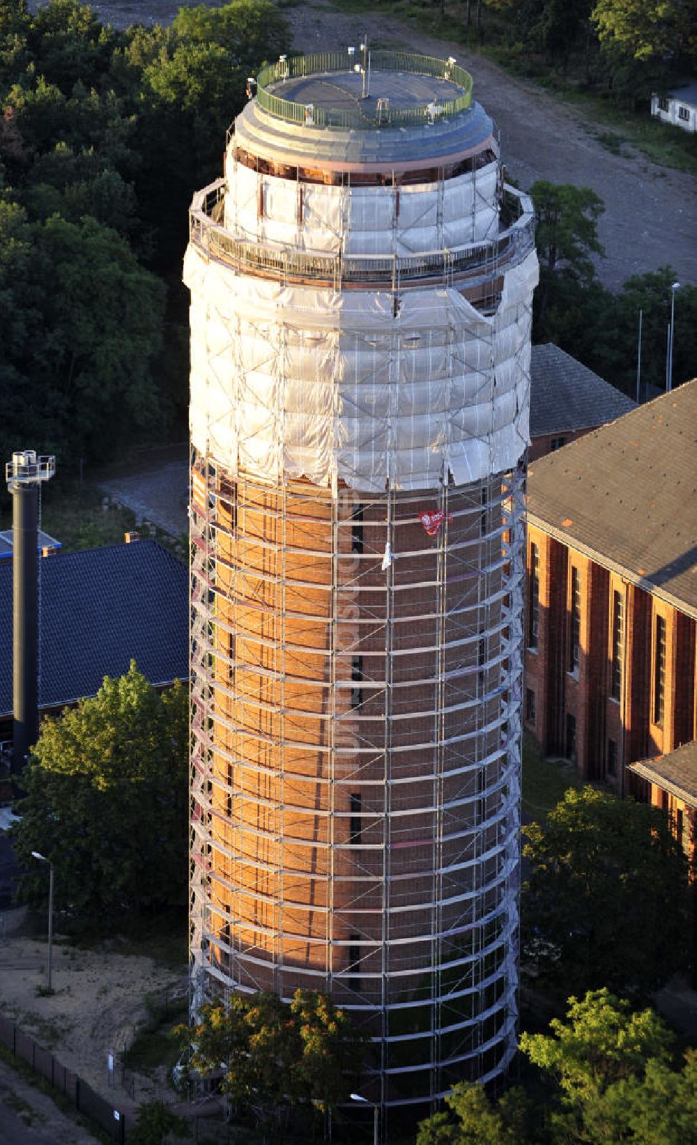 Brandenburg an der Havel / Ortsteil Kirchmöser von oben - Wasserturm im Ortsteil Kirchmöser der Stadt Brandenburg an der Havel, Brandenburg