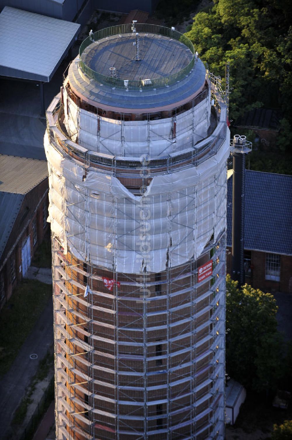 Brandenburg an der Havel / Ortsteil Kirchmöser aus der Vogelperspektive: Wasserturm im Ortsteil Kirchmöser der Stadt Brandenburg an der Havel, Brandenburg