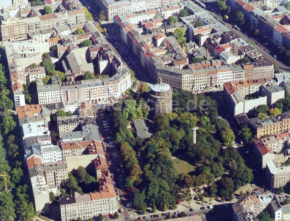 Berlin-Prenzlauer Berg aus der Vogelperspektive: Wasserturm am Prenzlauer Berg 25.09.1997