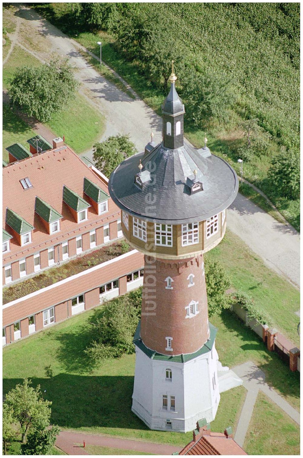 Luftbild Schwedt - Wasserturm Schwedt und Turmhotel