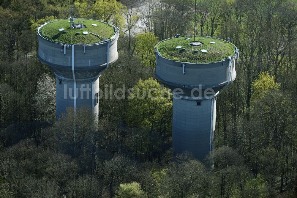 La Celle-Saint-Cloud von oben - Wasserwerk - Hochspeicher Anlage in La Celle-Saint-Cloud in Ile-de-France, Frankreich