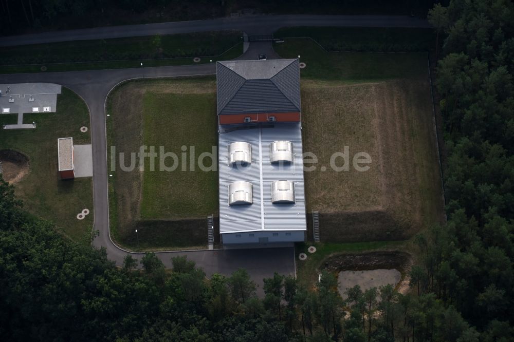 Luftaufnahme Spitzmühle - Wasserwerk - Hochspeicher Anlage in Spitzmühle im Bundesland Brandenburg