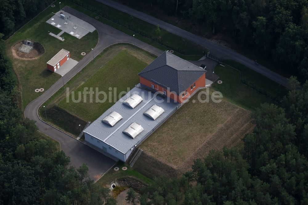 Spitzmühle aus der Vogelperspektive: Wasserwerk - Hochspeicher Anlage in Spitzmühle im Bundesland Brandenburg