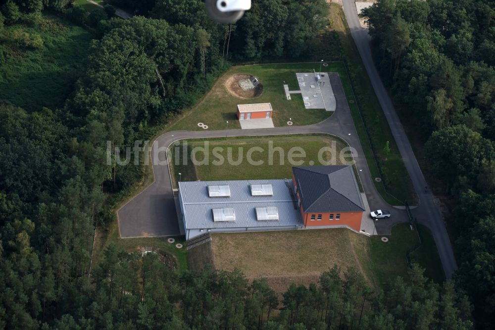 Luftaufnahme Spitzmühle - Wasserwerk - Hochspeicher Anlage in Spitzmühle im Bundesland Brandenburg