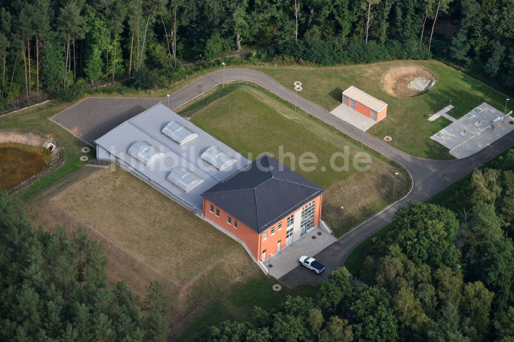 Spitzmühle aus der Vogelperspektive: Wasserwerk - Hochspeicher Anlage in Spitzmühle im Bundesland Brandenburg