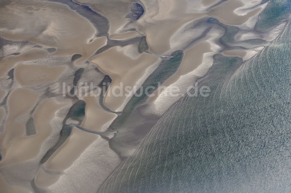 Luftbild Cuxhaven - Wattenmeer der Nordsee- Küste bei Cuxhaven im Bundesland Niedersachsen