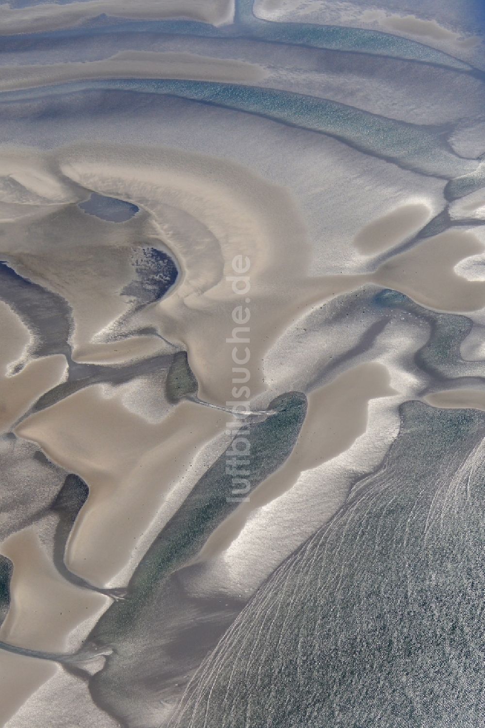 Luftaufnahme Cuxhaven - Wattenmeer der Nordsee- Küste bei Cuxhaven im Bundesland Niedersachsen