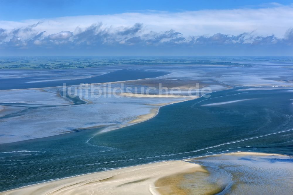 Luftbild Cuxhaven - Wattenmeer der Nordsee- Küste bei Cuxhaven im Bundesland Niedersachsen