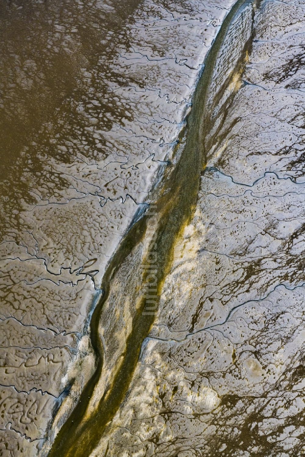 Luftbild Cuxhaven - Wattenmeer der Nordsee- Küste bei Cuxhaven im Bundesland Niedersachsen