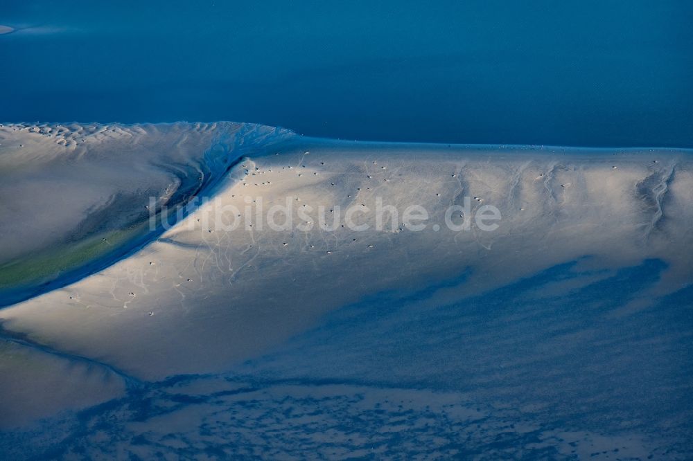 Luftbild Cuxhaven - Wattenmeer der Nordsee- Küste vor Cuxhaven im Bundesland Niedersachsen, Deutschland