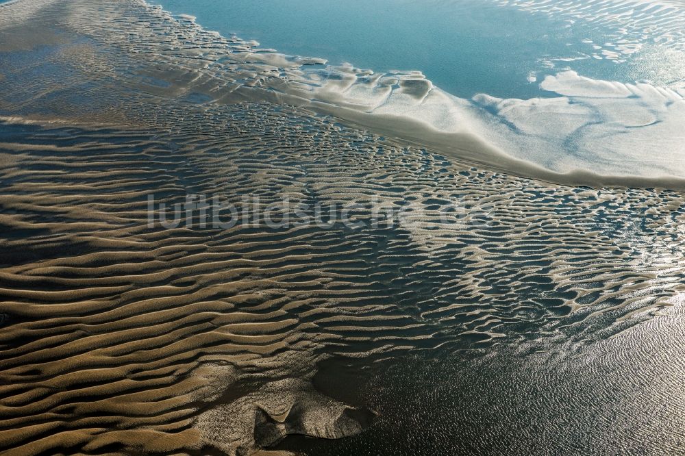 Sankt Peter-Ording von oben - Wattenmeer der Nordsee- Küste in Sankt Peter-Ording im Bundesland Schleswig-Holstein