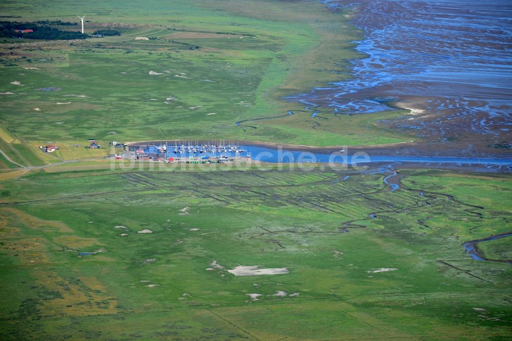 Spiekeroog von oben - Wattenmeer der Nordsee- Küste in Spiekeroog im Bundesland Niedersachsen