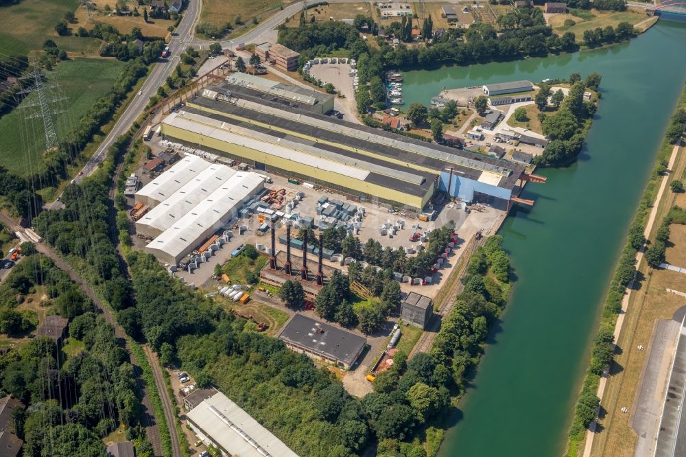 Luftaufnahme Voerde (Niederrhein) - WDK Hafen und Lager GmbH am Wesel-Datteln-Kanal im Ortsteil Spellen in Voerde (Niederrhein) im Bundesland Nordrhein-Westfalen