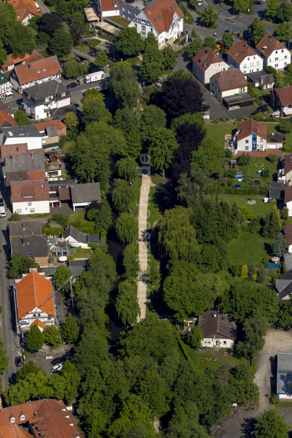 Luftbild Rietberg - Weg durch Wohngebiet in Rietberg im Bundesland Nordrhein-Westfalen