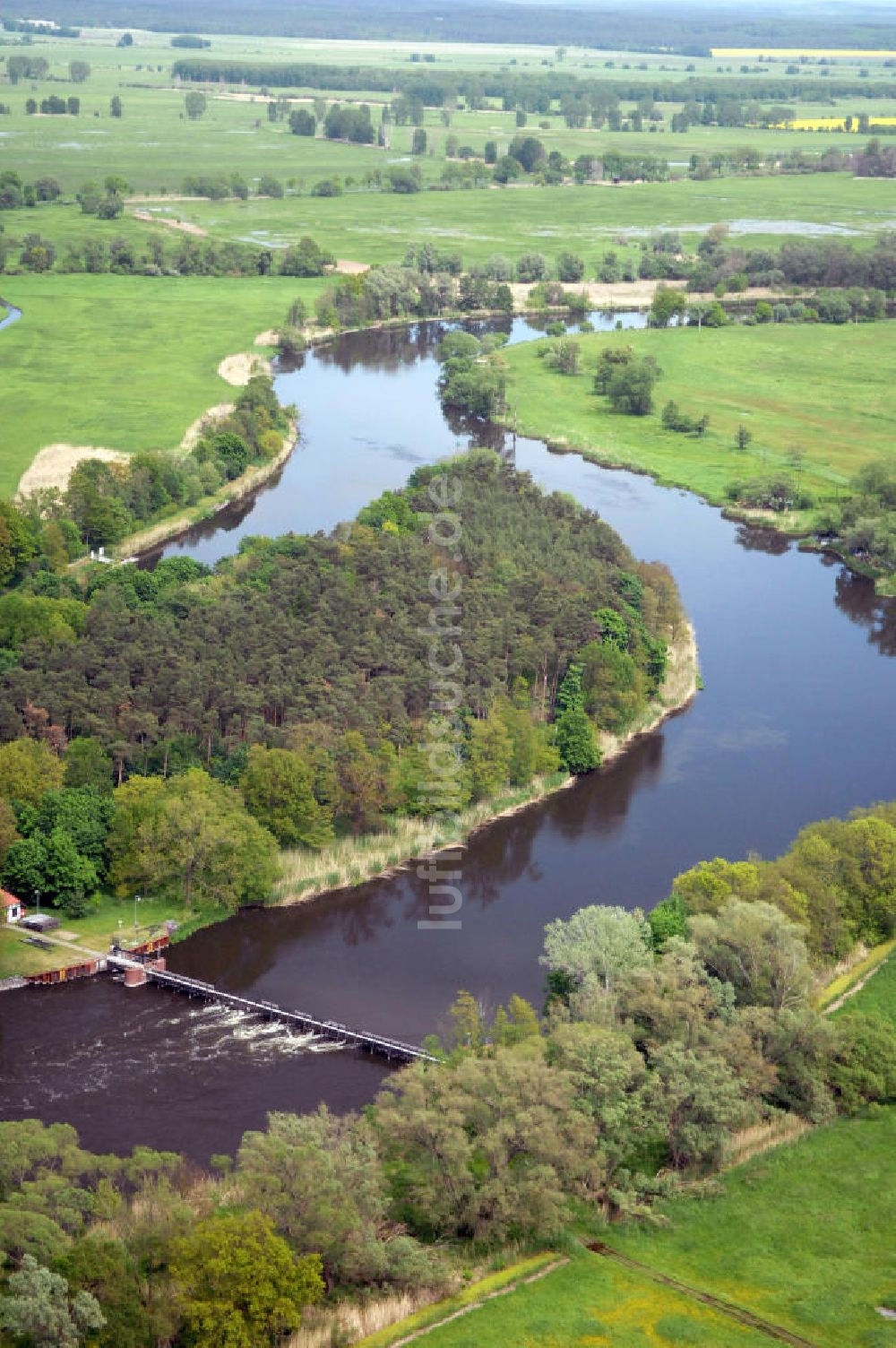 Grütz aus der Vogelperspektive: Wehr und Schleuse Grütz in Brandenburg