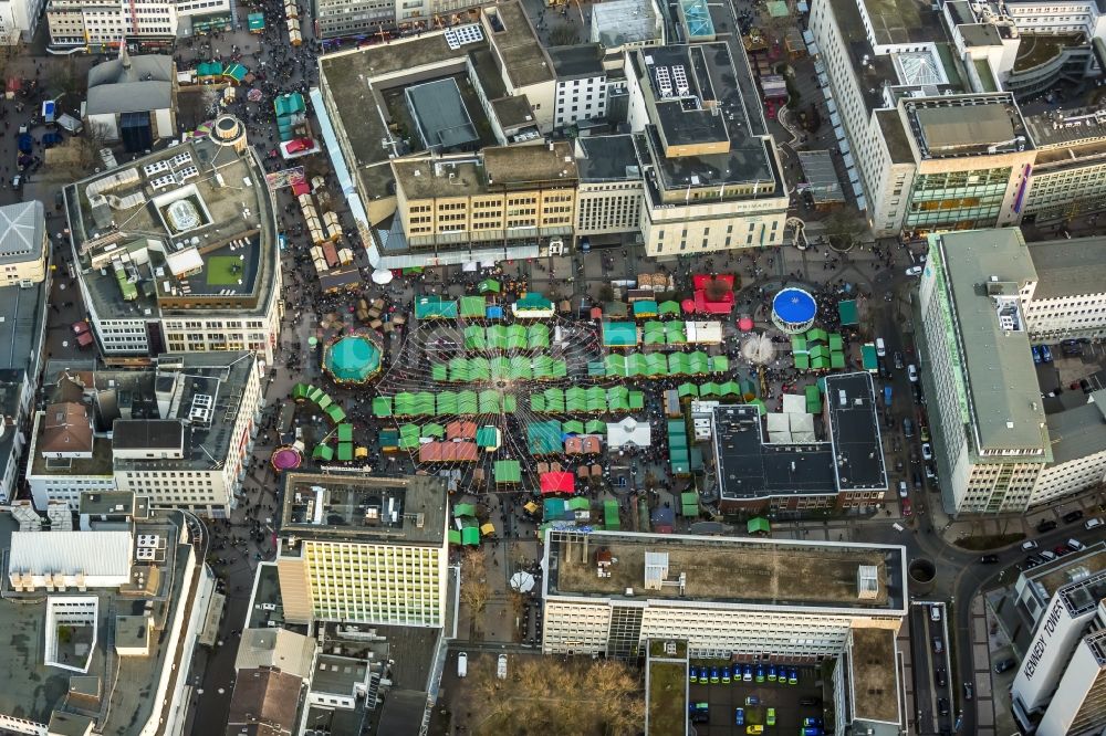 Luftbild Essen - Weihnachtsmarkt in der Innenstadt von Essen im Bundesland Nordrhein-Westfalen