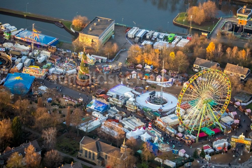 Luftbild Herne - Weihnachtsmarkt- Veranstaltungsgelände im Ortsteil Wanne-Eickel in Herne im Bundesland Nordrhein-Westfalen, Deutschland