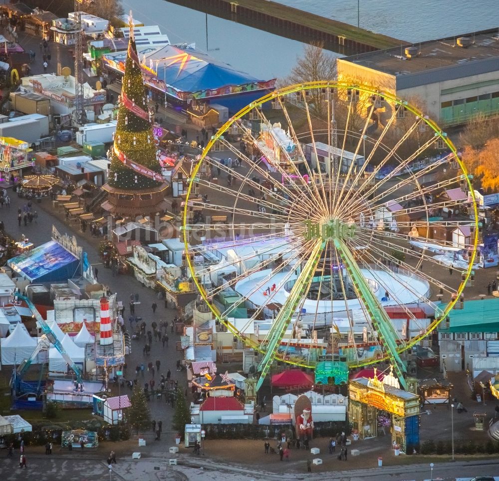 Luftaufnahme Herne - Weihnachtsmarkt- Veranstaltungsgelände im Ortsteil Wanne-Eickel in Herne im Bundesland Nordrhein-Westfalen, Deutschland