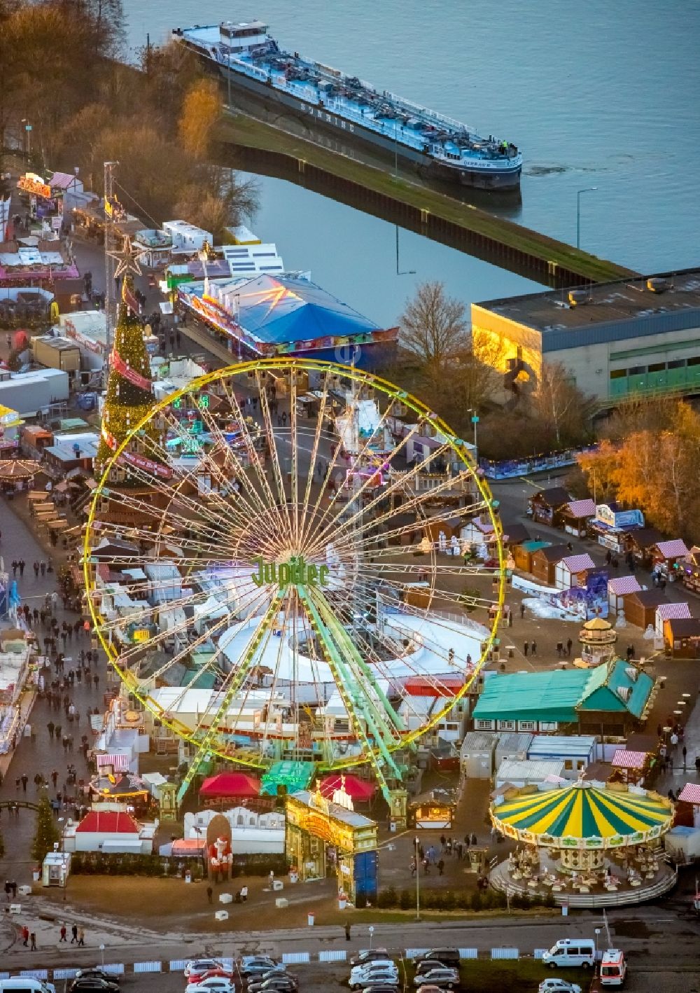 Luftbild Herne - Weihnachtsmarkt- Veranstaltungsgelände im Ortsteil Wanne-Eickel in Herne im Bundesland Nordrhein-Westfalen, Deutschland