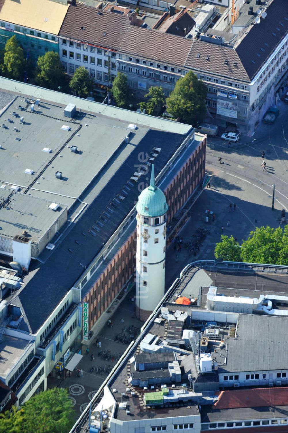 Darmstadt aus der Vogelperspektive: Weißer Turm Darmstadt