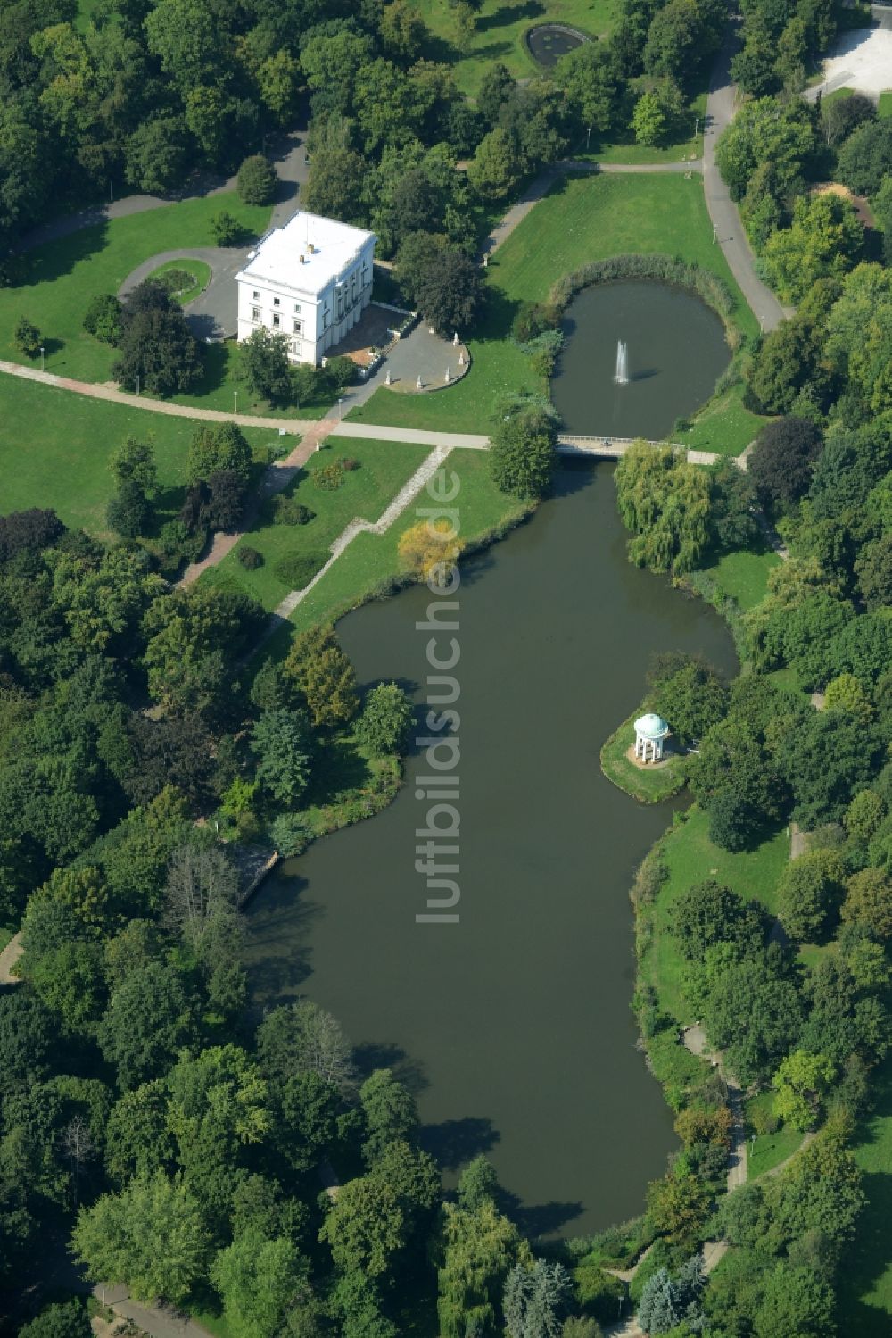 Markkleeberg von oben - Weißes Haus im agra-Park in Markkleeberg im Bundesland Sachsen