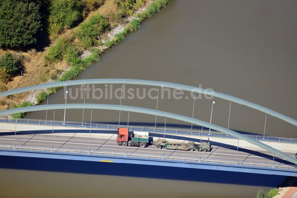 Parey von oben - Werder Straßenbrücke in Parey im Bundesland Sachsen-Anhalt