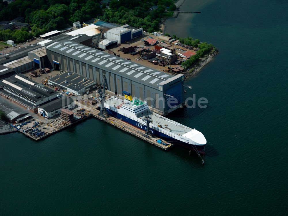 Flensburg aus der Vogelperspektive: Werft der Flensburger Schiffbau Gesellschaft im Stadtteil Nordstadt in Flensburg im Bundesland Schleswig-Holstein