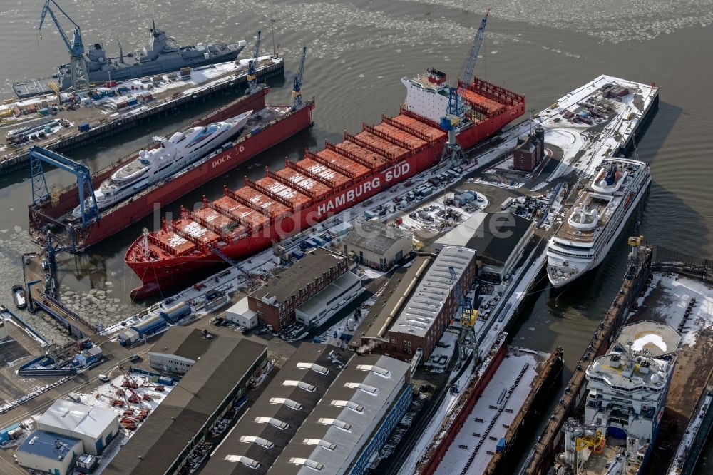 Hamburg aus der Vogelperspektive: Werftgelände der Blohm + Voss Dock Elbe in Hamburg, Deutschland