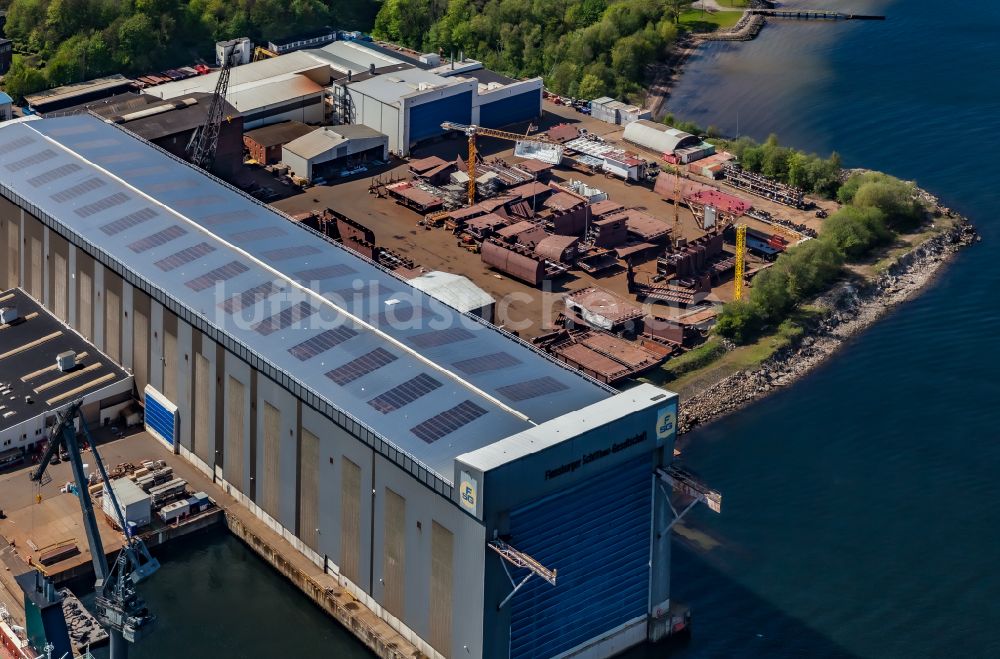 Luftaufnahme Flensburg - Werftgelände der Flensburger Schiffbau- Gesellschaft mbH in Flensburg im Bundesland Schleswig-Holstein, Deutschland