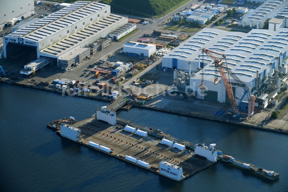 Luftbild Rostock - Werftgelände der Neptun Werft in Rostock im Bundesland Mecklenburg-Vorpommern, Deutschland