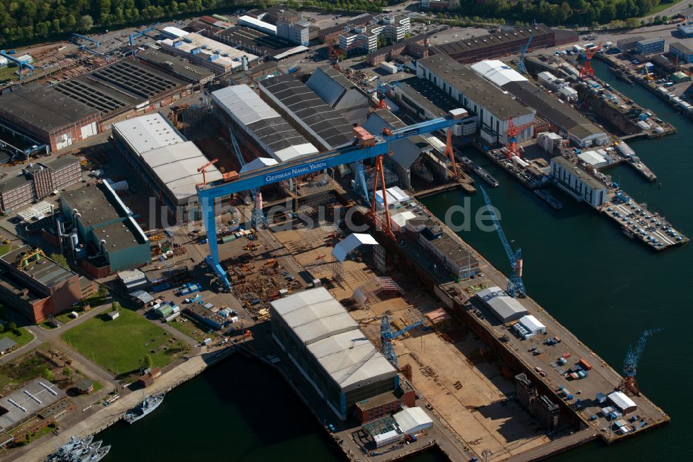 Kiel von oben - Werftgelände der Schiffswerft thyssenkrupp Marine Systems GmbH in Kiel im Bundesland Schleswig-Holstein, Deutschland