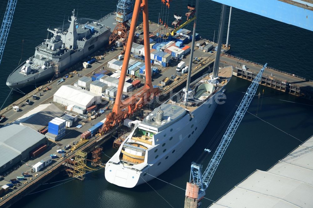 Kiel von oben - Werftgelände der ThyssenKrupp Marine Systems GmbH in Kiel im Bundesland Schleswig-Holstein