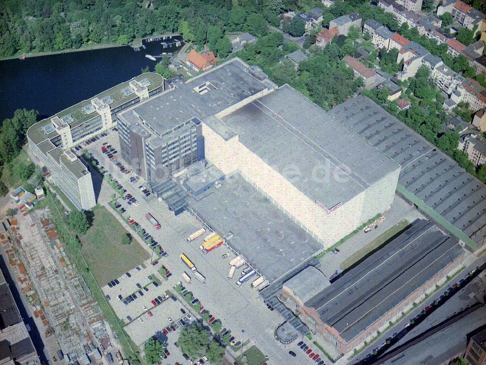 Luftaufnahme Berlin - Reinickendorf - Werk der HERLITZ-AG am Borsigturm in Berlin-Reinickendorf.