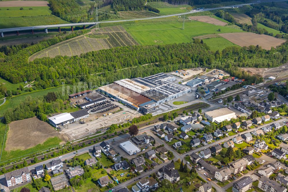 Bestwig von oben - Werksgelande der M. Busch GmbH & Co. KG in Bestwig im Bundesland Nordrhein-Westfalen, Deutschland